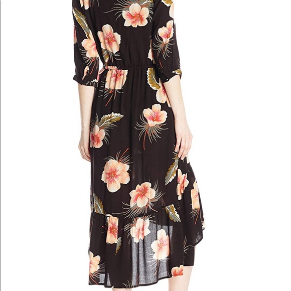 Volcom - Picture 2 of 5